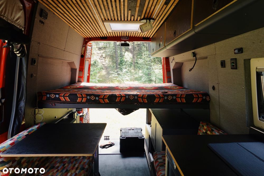 Volkswagen Crafter - 5