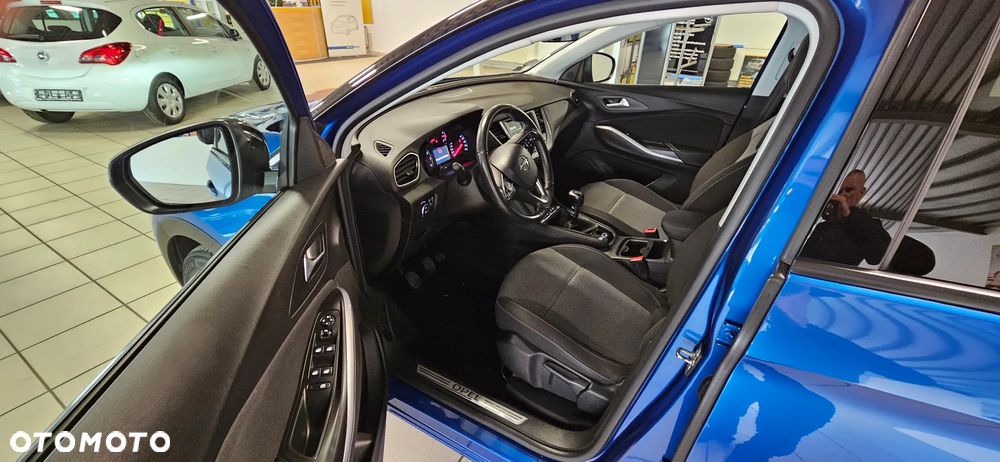 Opel Grandland X 1.2 T GPF Edition S&S - 8
