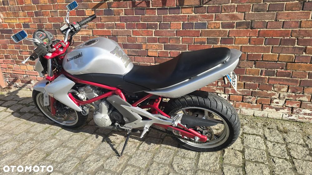 Kawasaki ER - 16
