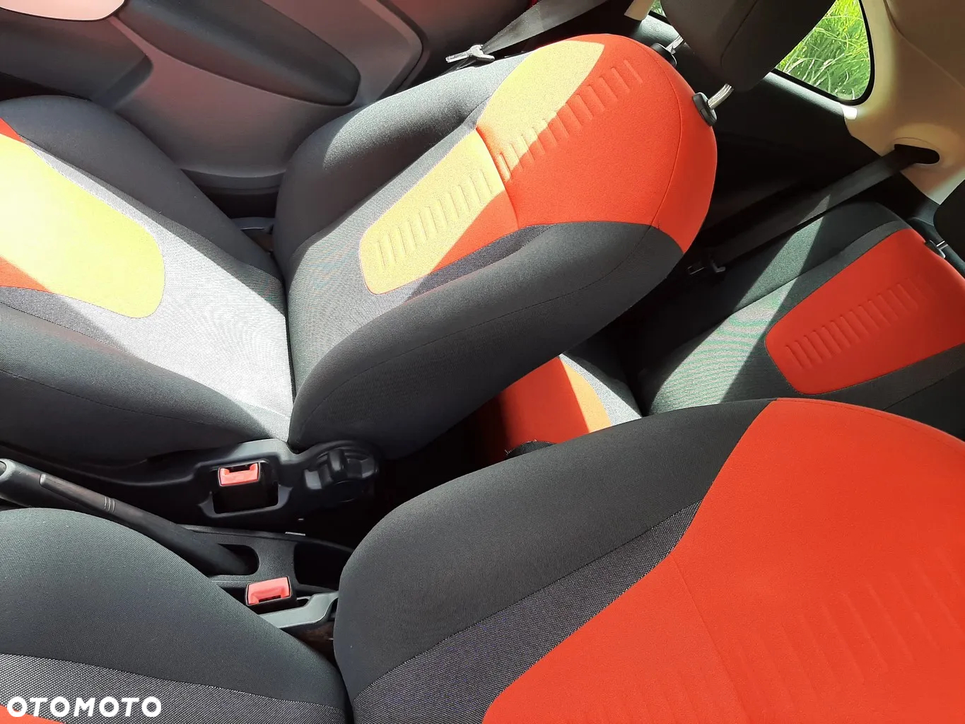 Ford KA 1.2 Titanium (air4) - 8