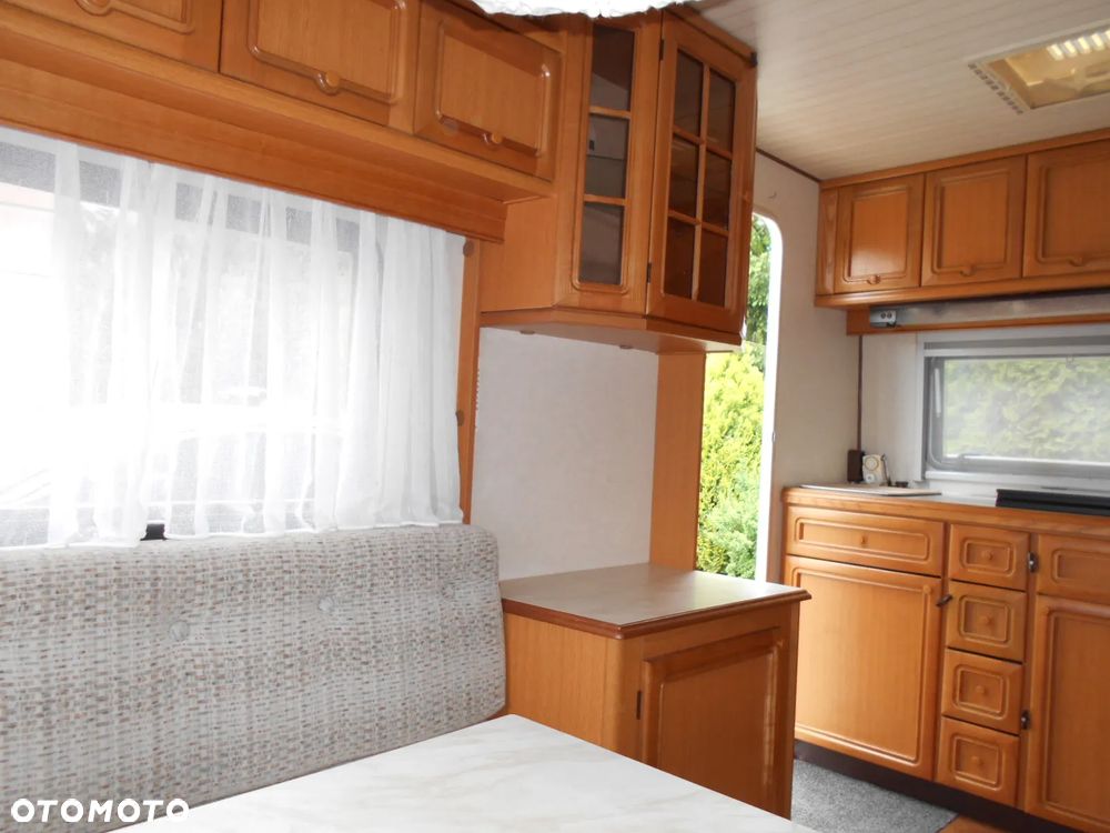 Hobby DE LUXE 350 - 4