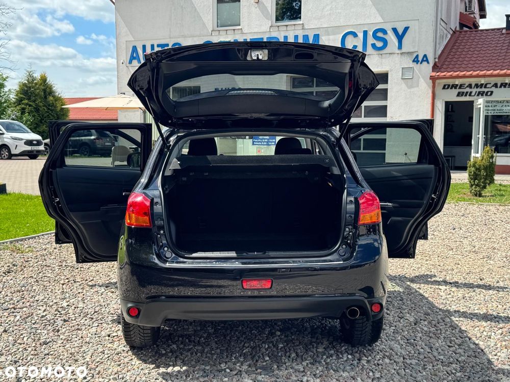 Mitsubishi ASX - 16