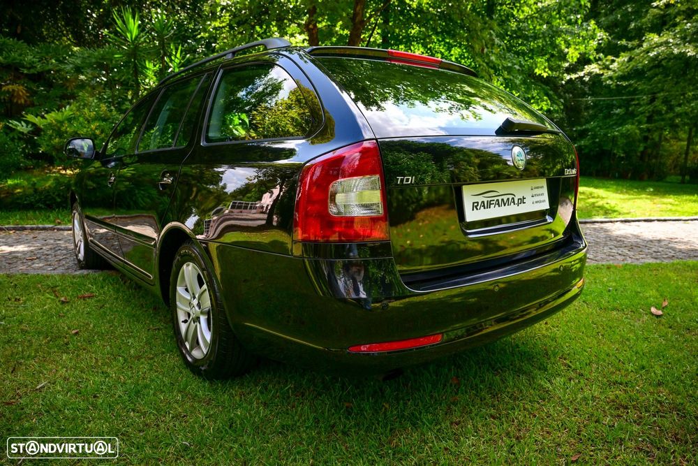 Skoda Octavia Break 1.6 TDi Elegance - 10