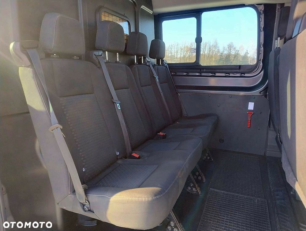Ford Transit - 15