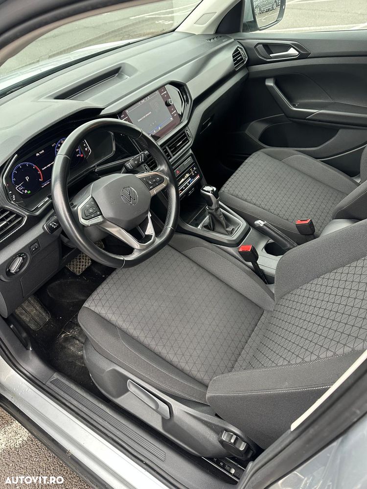 Volkswagen T-Cross - 9