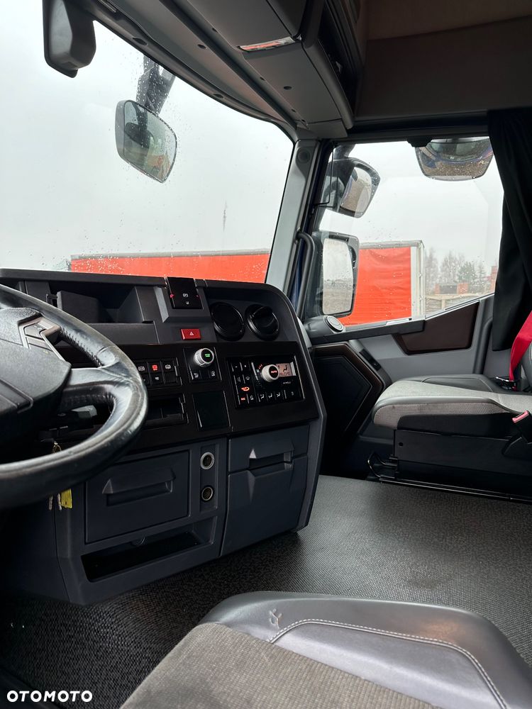 Renault GAMAT T460 - 9