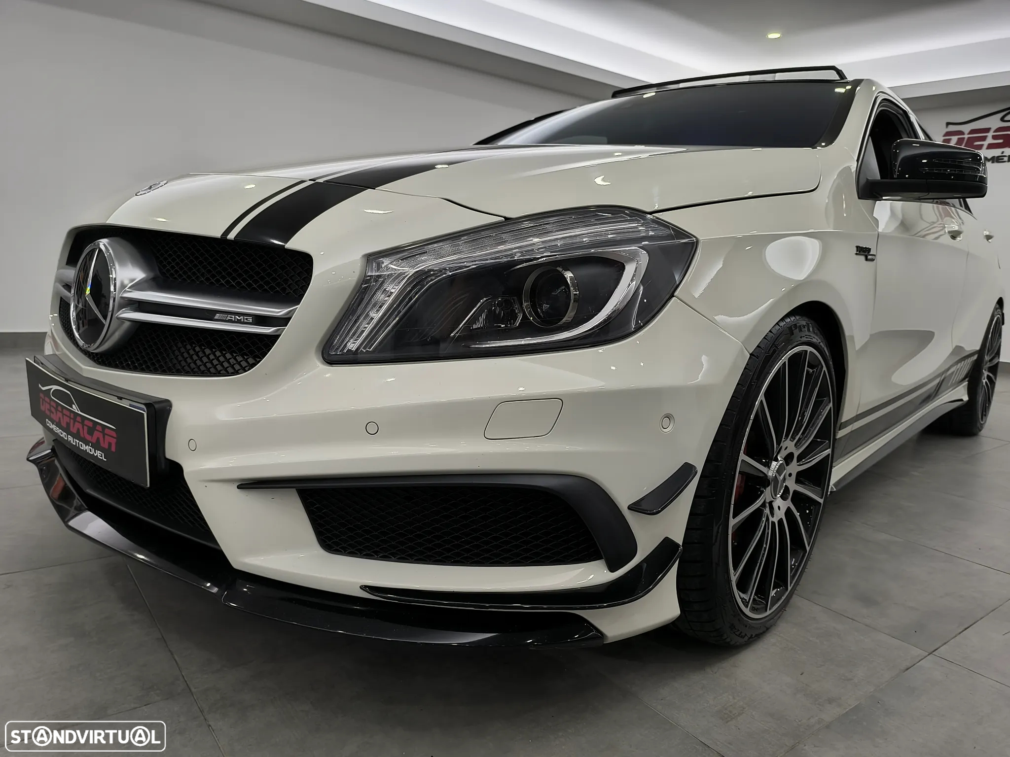 Mercedes-Benz A 45 AMG 4Matic Speedshift 7G-DCT - 13