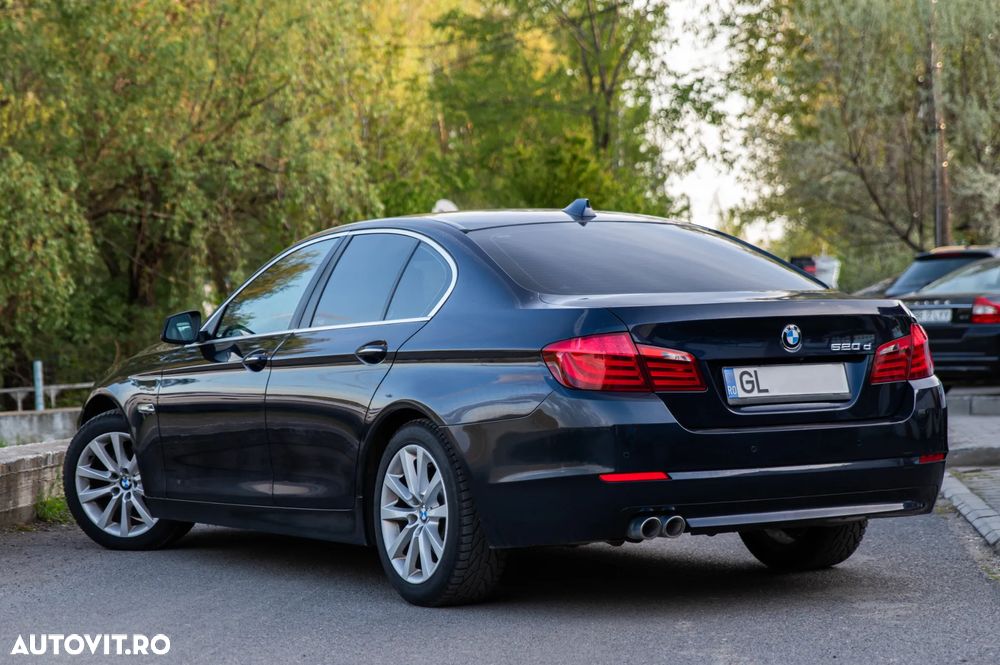 BMW Seria 5 520d Aut. - 16