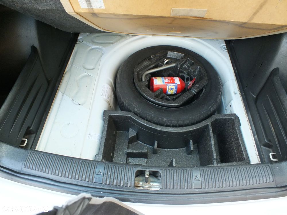 Skoda Fabia - 24