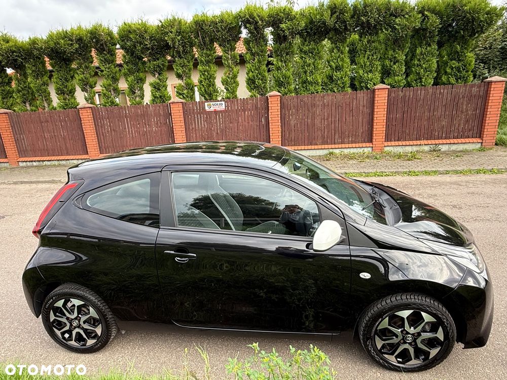 Toyota Aygo x-play - 19