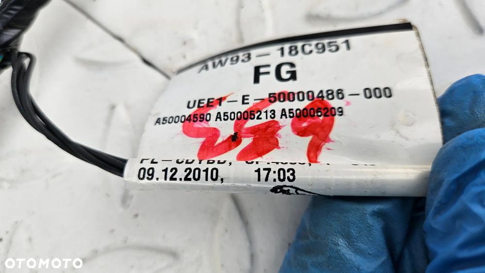 Jaguar XJ 351 Instalacja lewa komory bagażnika Wiązka tył lewy Przewody wzmacniacza Telewizorów  AW93-18C951-FG - 13