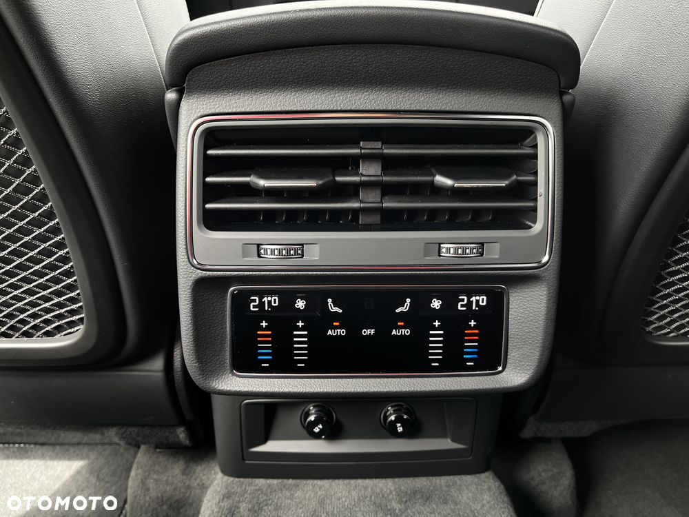 Audi Q7 50 TDI mHEV Quattro S Line Tiptr - 35