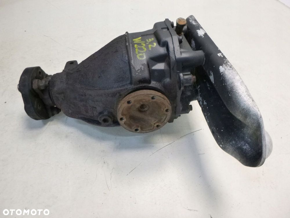 MERCEDES S W200 3.2B V6 MOST TYŁ DYFERENCJAŁ - 4