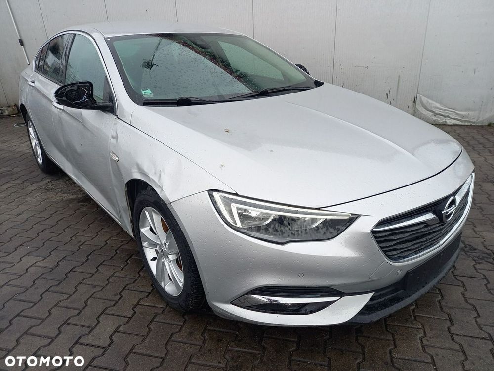 Opel Insignia - 2