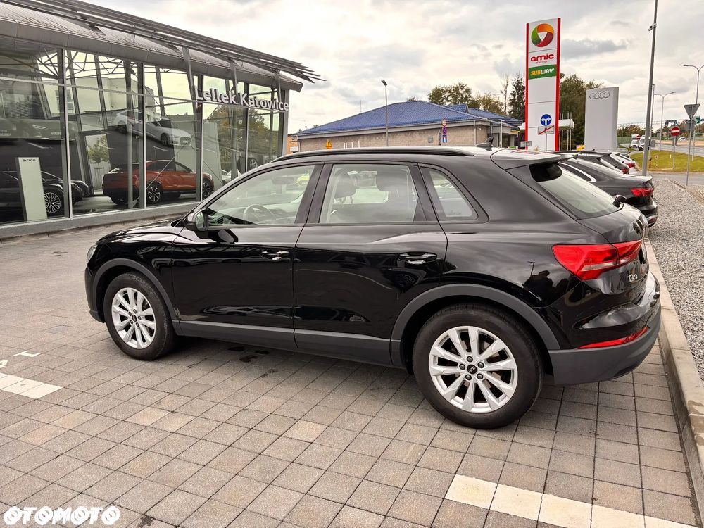 Audi Q3 35 TFSI S tronic - 14