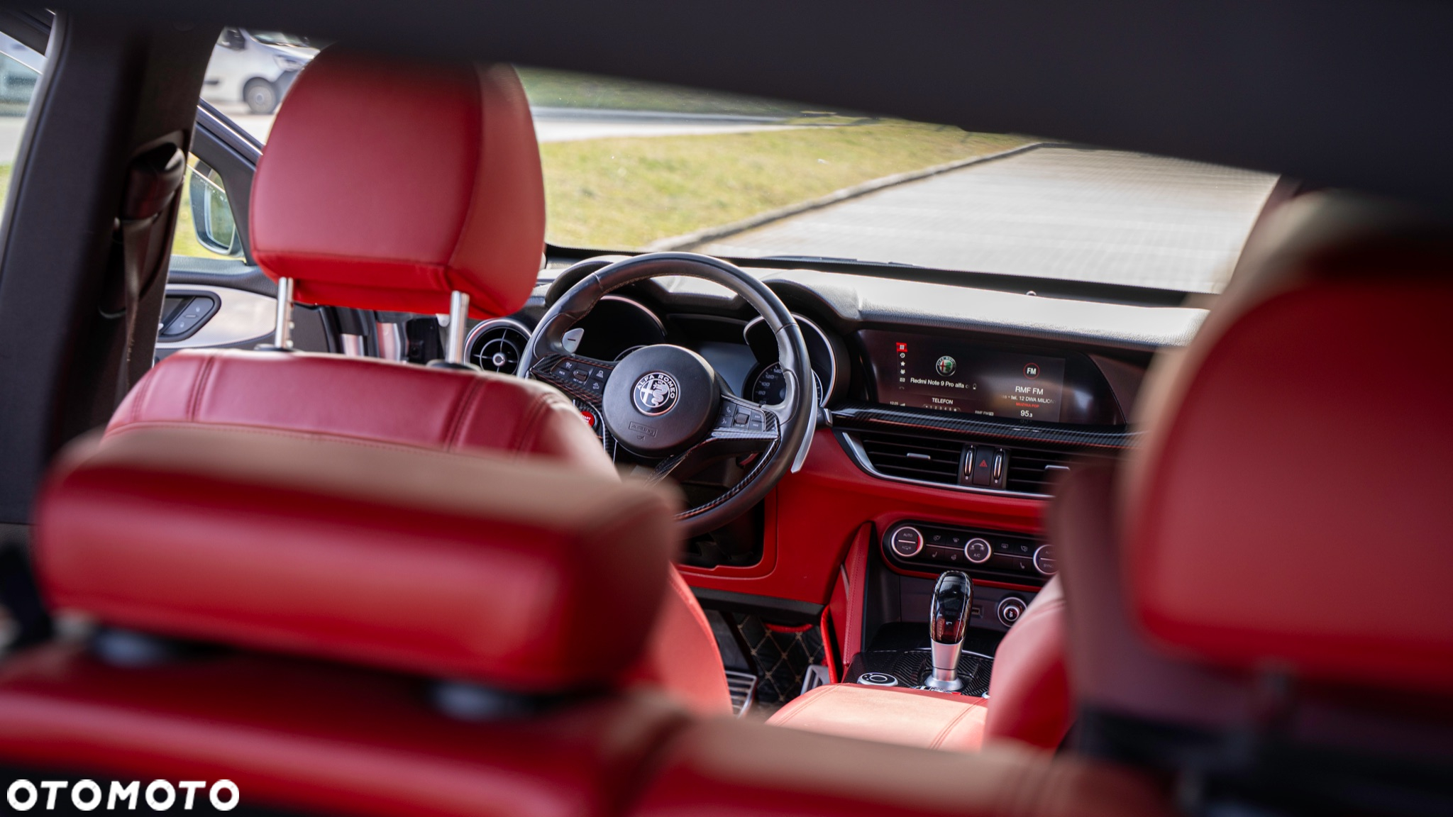 Alfa Romeo Stelvio 2.0 Turbo 16V AT8-Q4 Veloce Ti - 31
