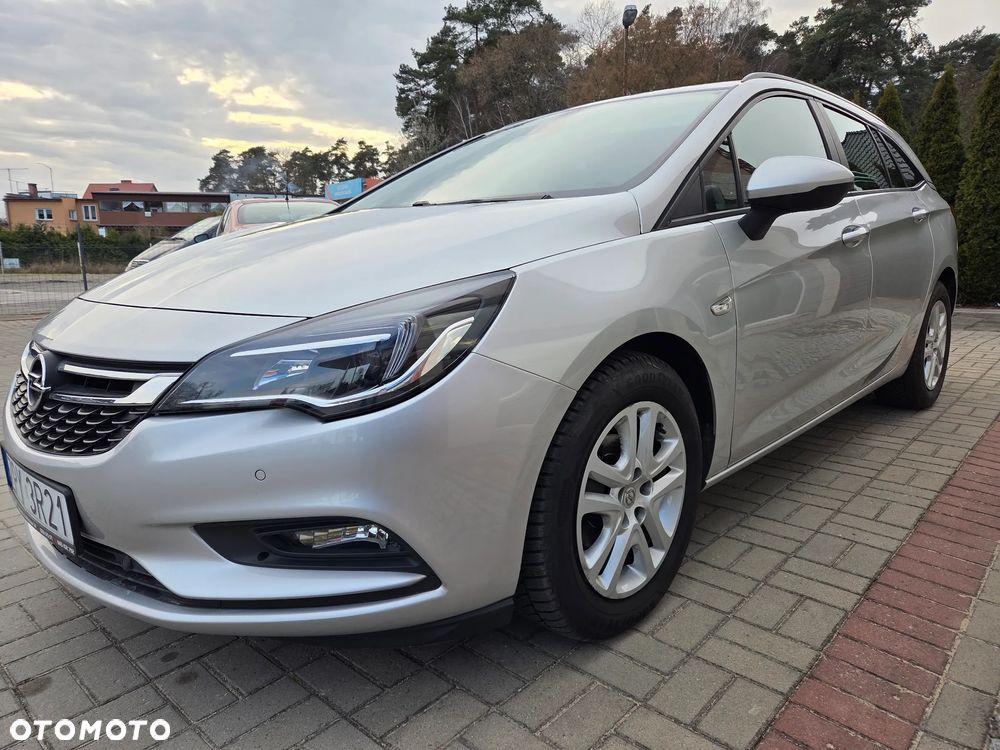 Opel Astra 1.6 CDTI Dynamic S&S - 2