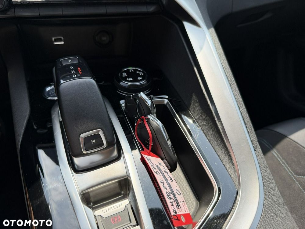 Peugeot 5008 BlueHDI 180 EAT8 Crossway - 28