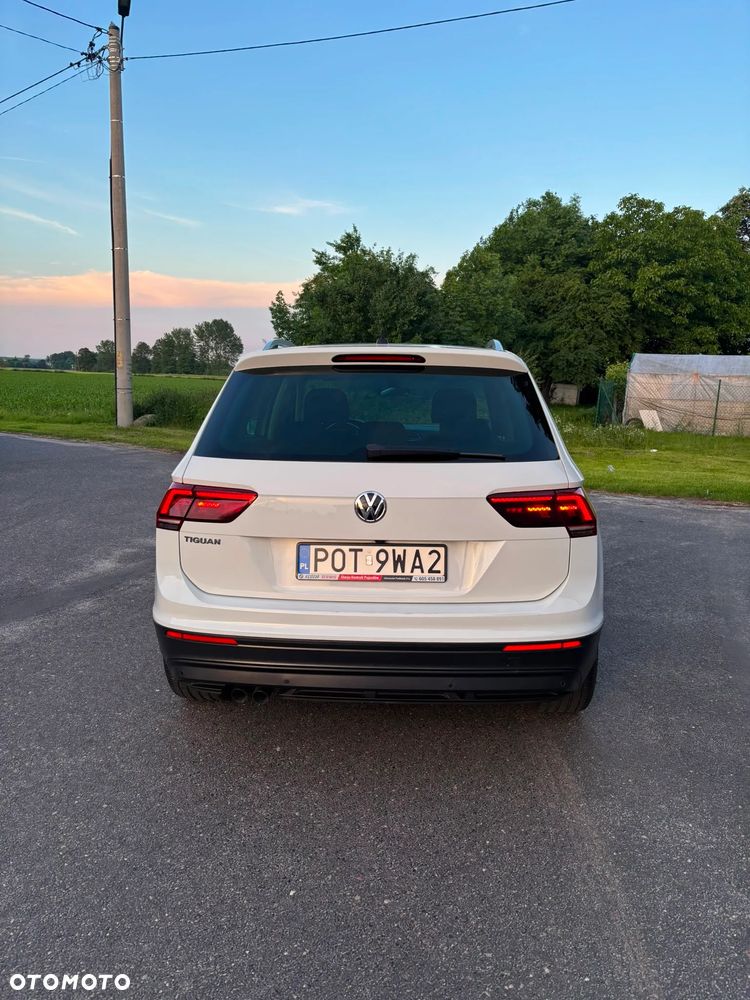 Volkswagen Tiguan - 5