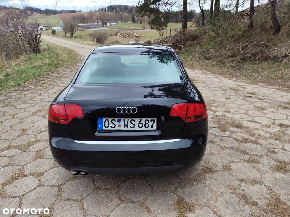 Audi A4 Limousine 2.0 TDI - 4