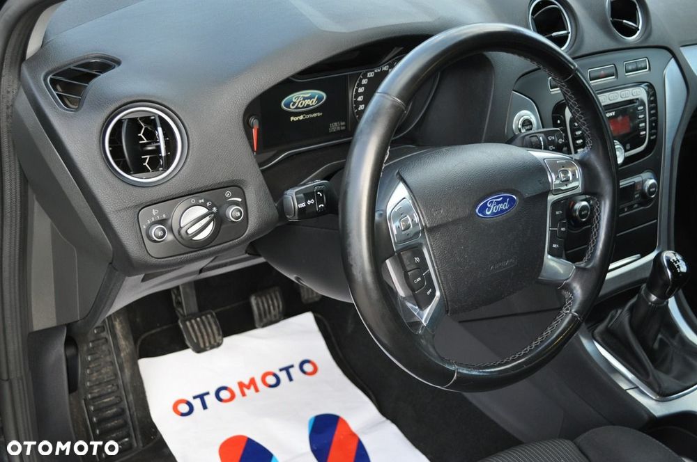 Ford Mondeo 2.0 Titanium - 17