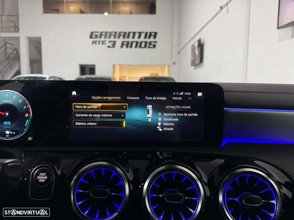 Mercedes-Benz A 250 e AMG Line - 38