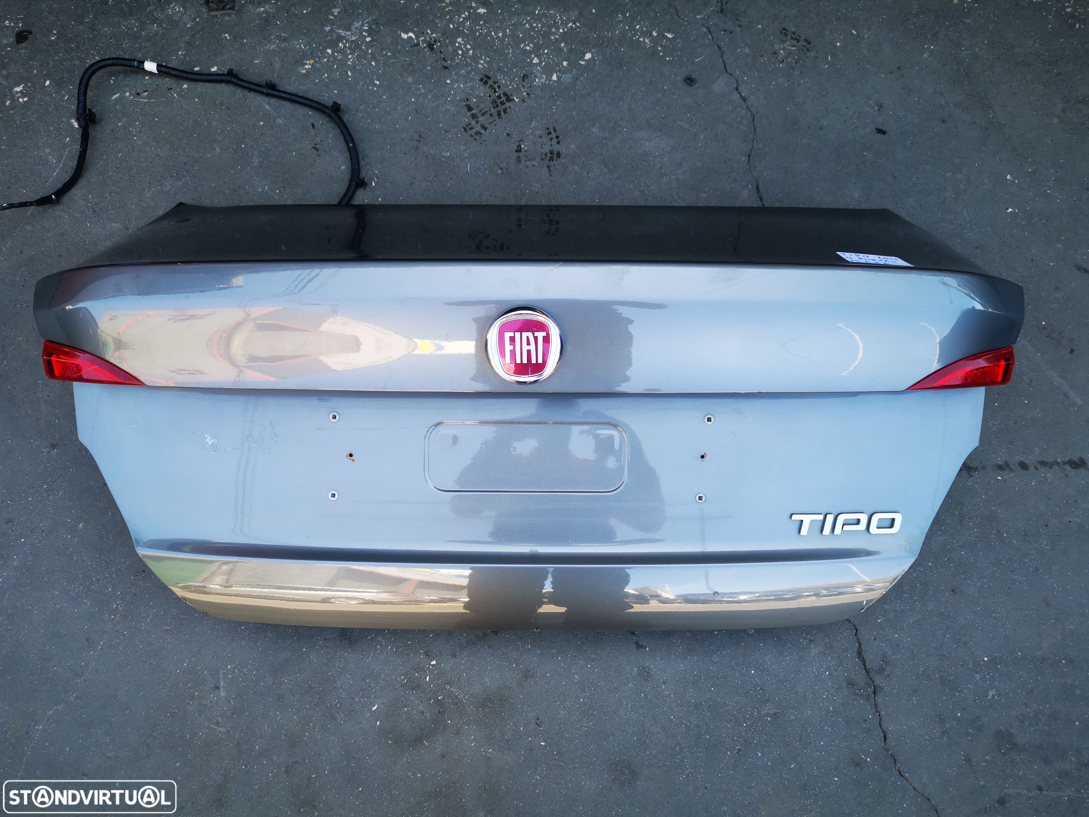 FIAT TIPO II TAMPA MALA SEDAN - M286 - 1