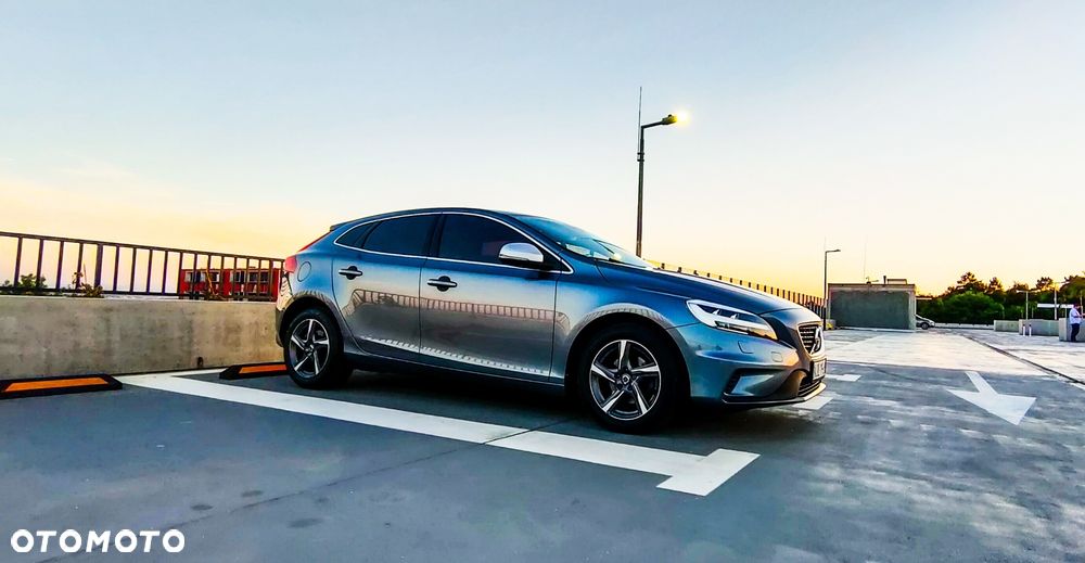 Volvo V40 D2 RDesign - 1