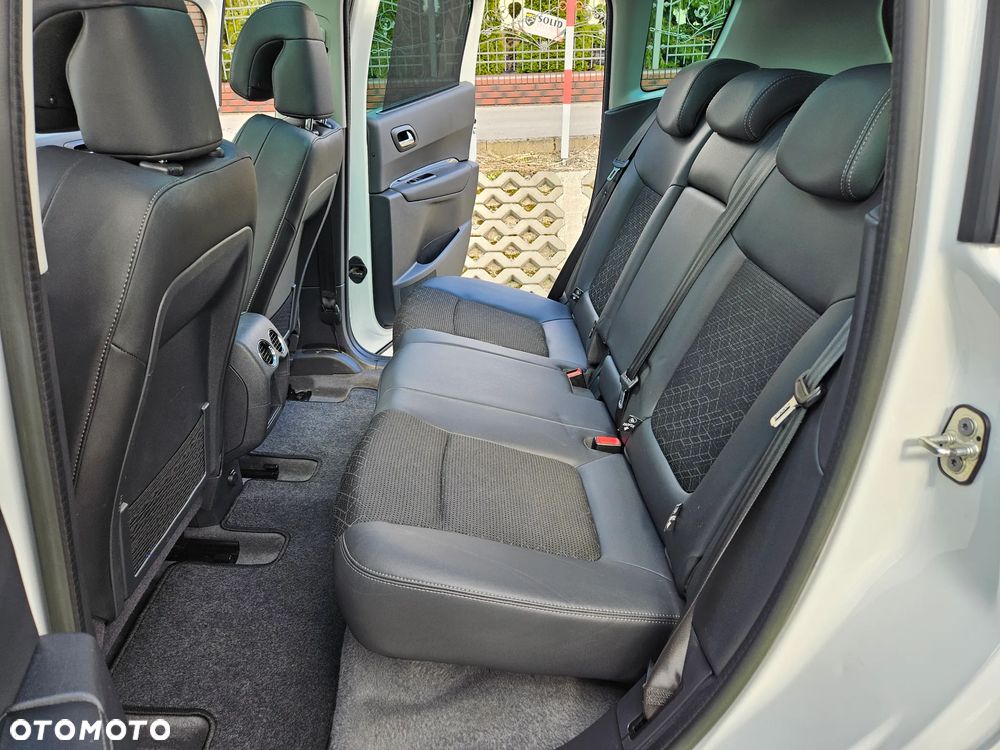 Peugeot 3008 2.0 HDi Allure - 28