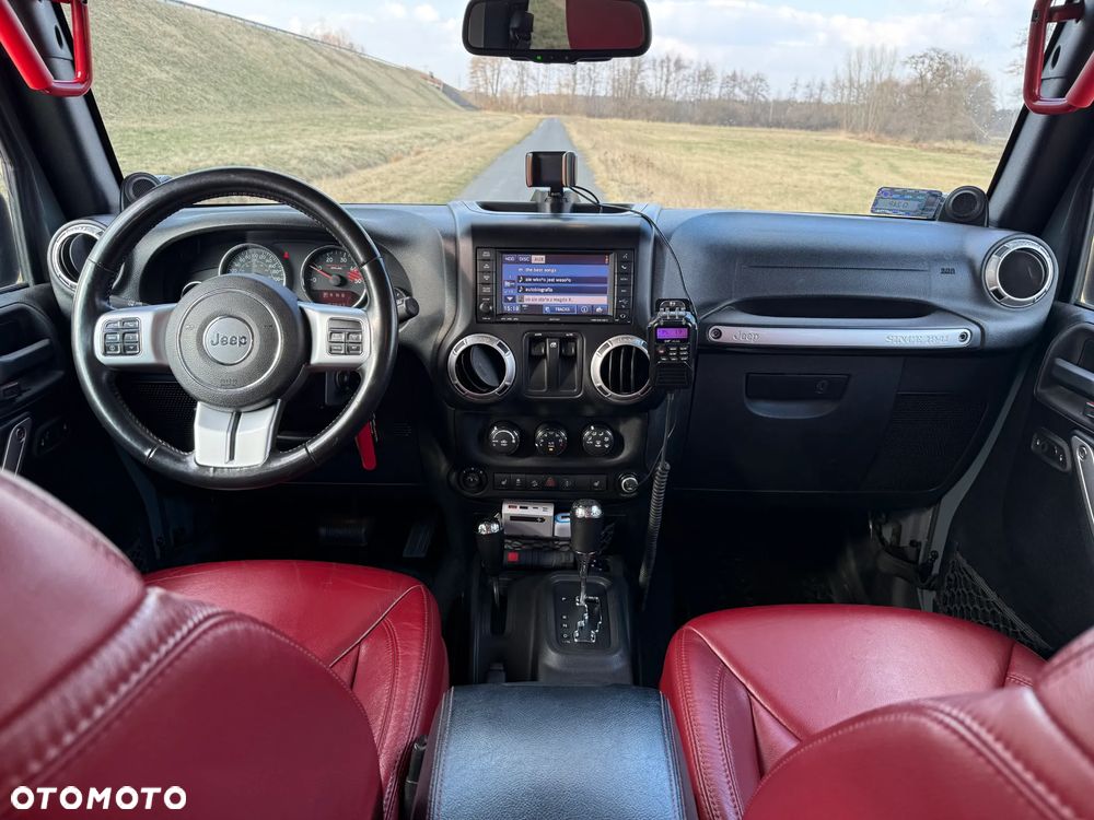 Jeep Wrangler - 4