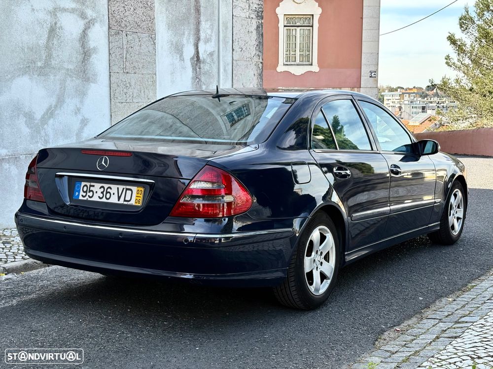 Mercedes-Benz E 220 CDI Avantgarde Aut. - 4