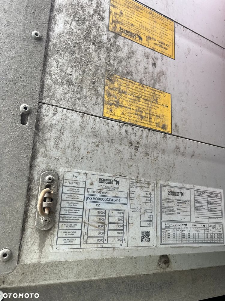 Schmitz Cargobull Lowdeck - 12