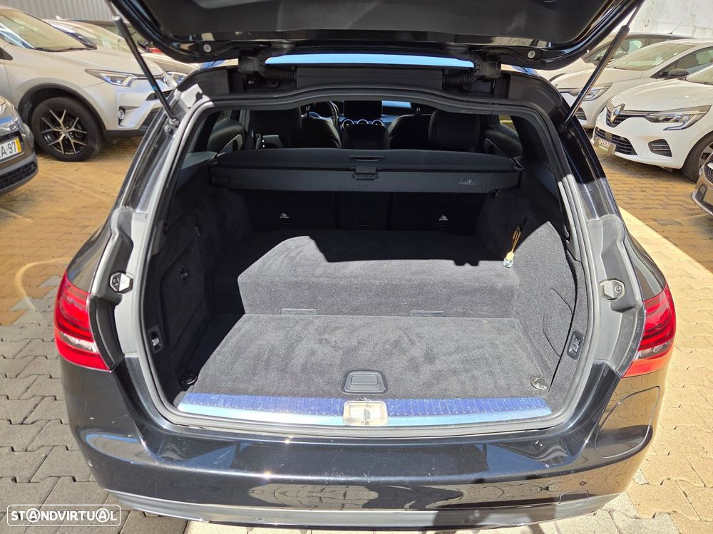 Mercedes-Benz C 300 - 13