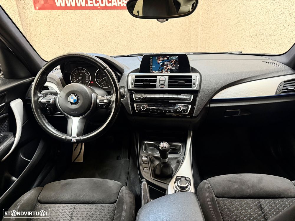 BMW 116 d Pack M - 19