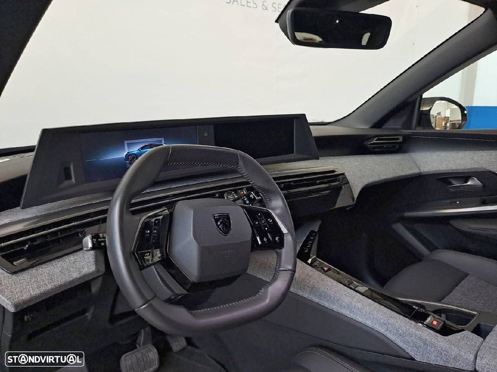 Peugeot 5008 1.2 Hybrid Allure e-DCS6 - 8