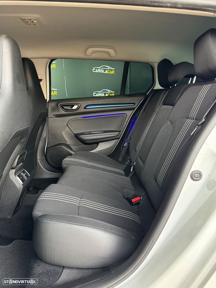 Renault Mégane Sport Tourer 1.5 Blue dCi GT Line EDC - 10