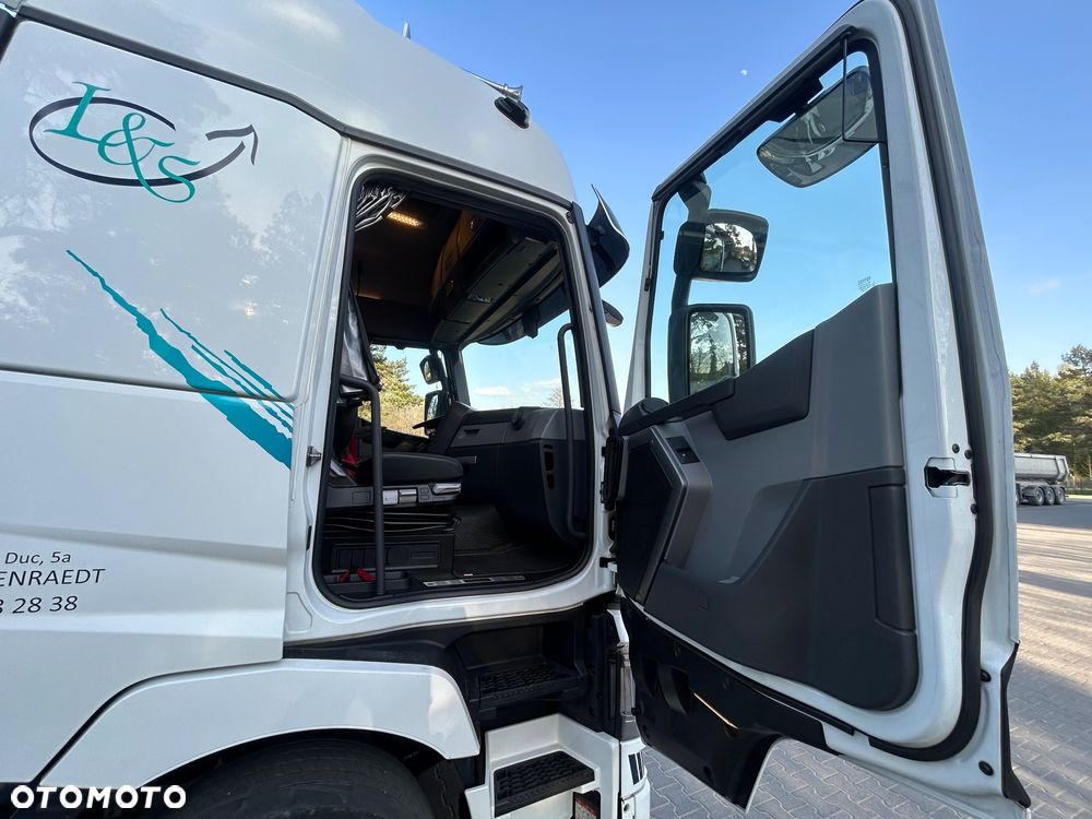 Renault T460 - 25