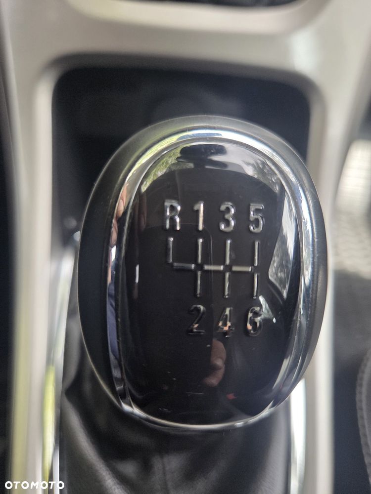 Opel Astra 1.4 Turbo ecoFLEX Start/Stop 150 Jahre - 21
