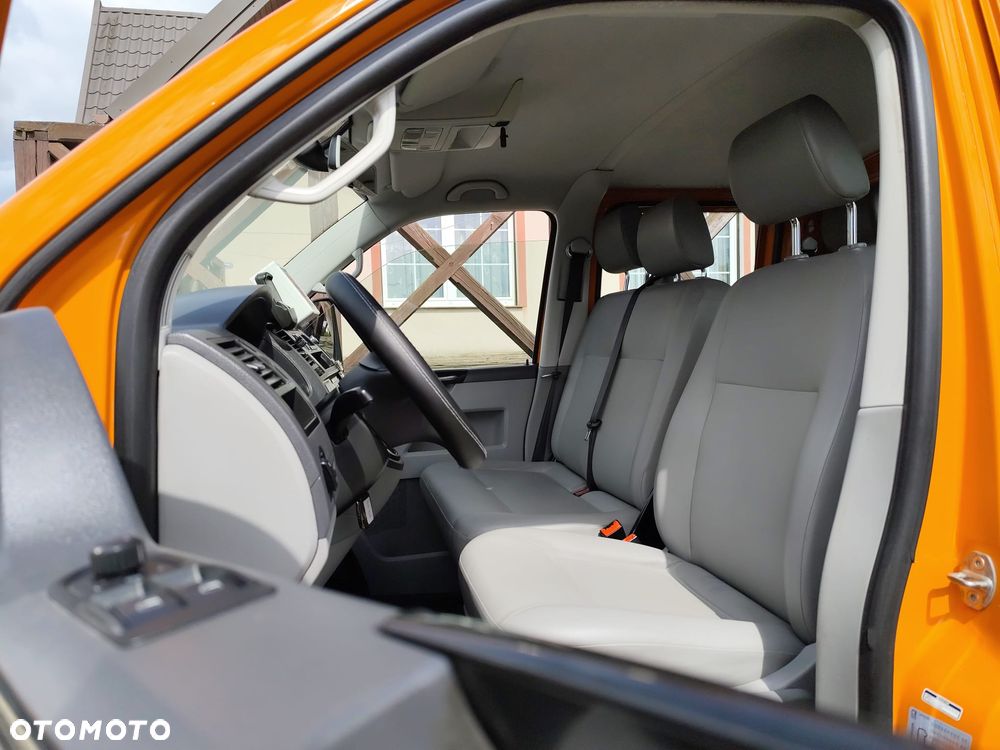 Volkswagen Transporter T5 2.0TDI Doka - 11