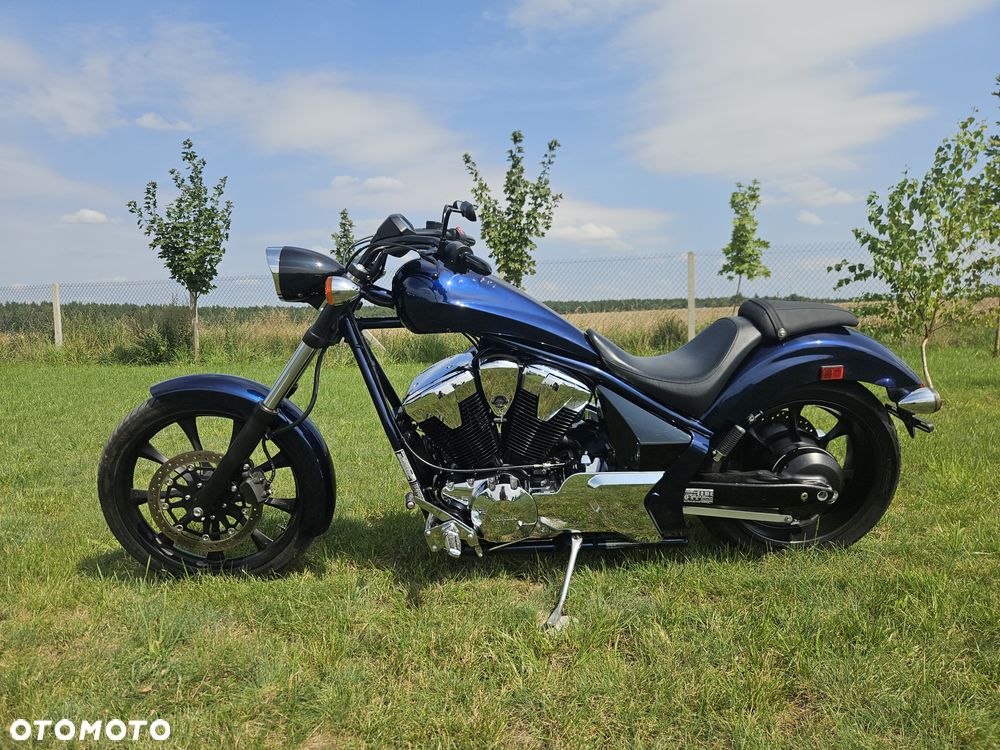 Honda VT - 12