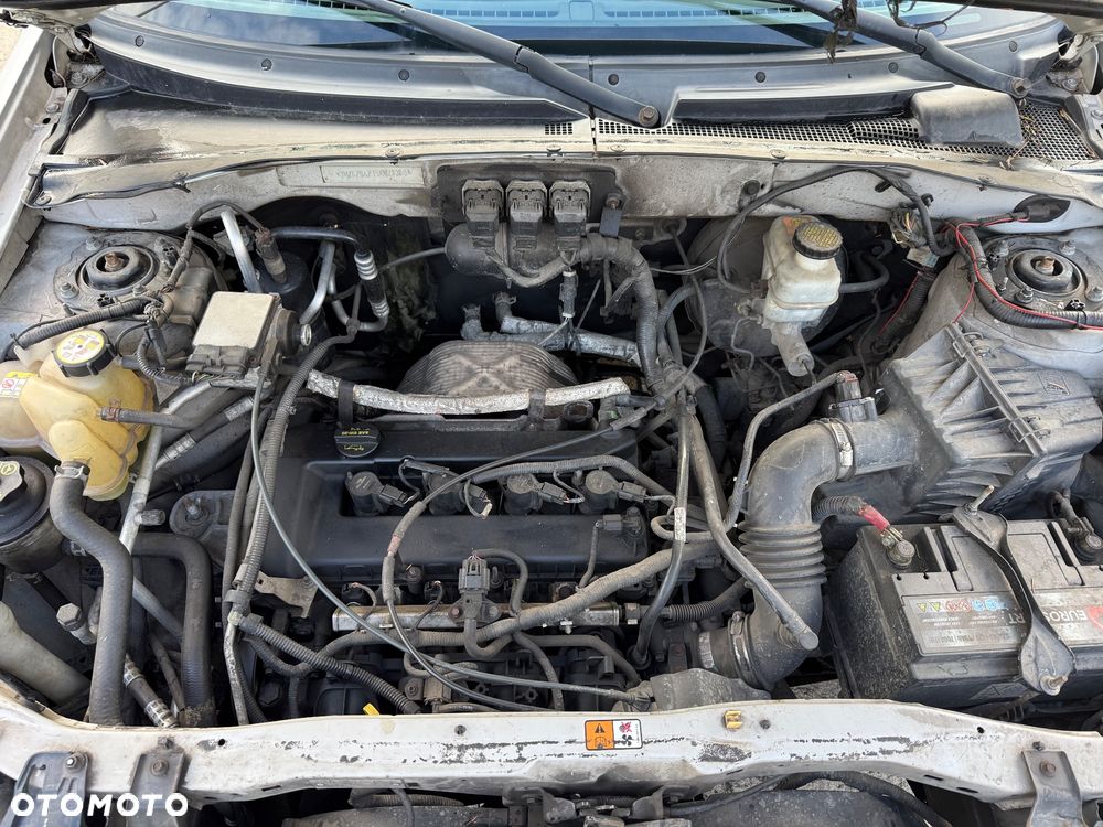 Mazda Tribute 4x4 Comfort - 32