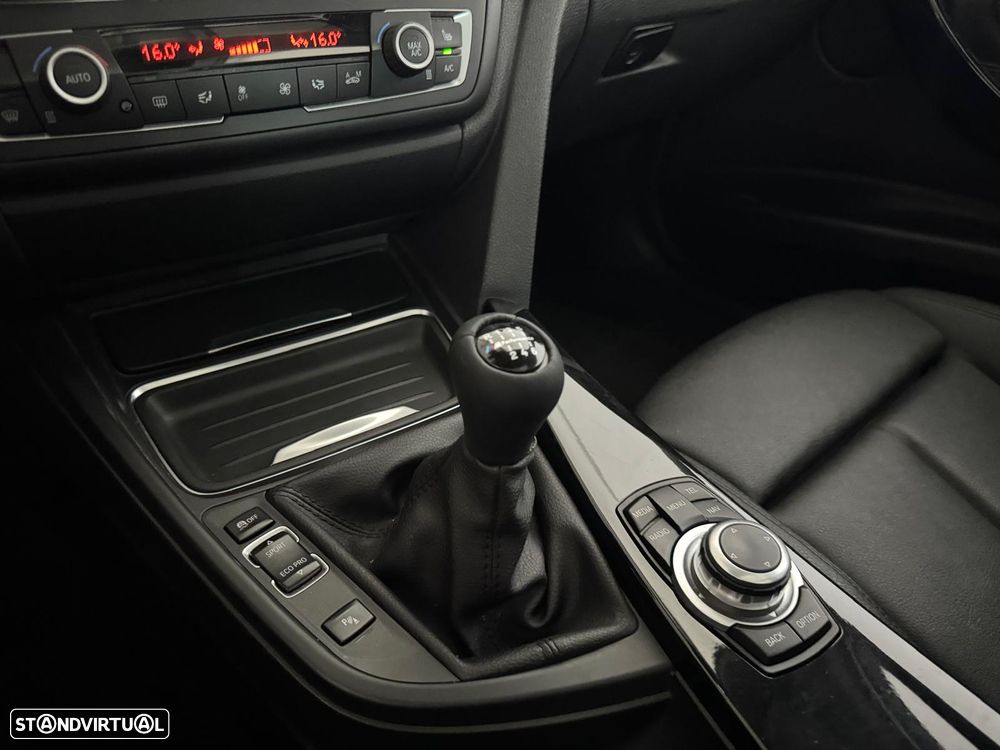 BMW 320 d EfficientDynamics - 18