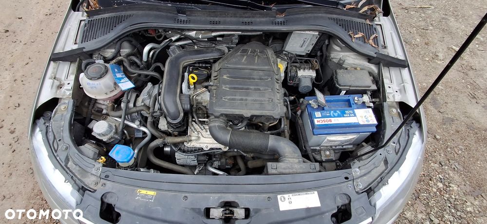 Skoda RAPID 1.0 TSI Style - 20