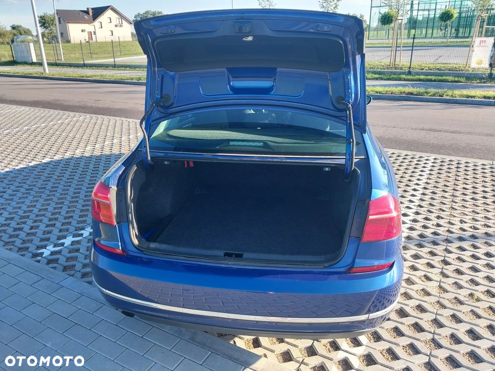 Volkswagen Passat 1.8 TSI (BlueMotion Technology) DSG Comfortline - 6