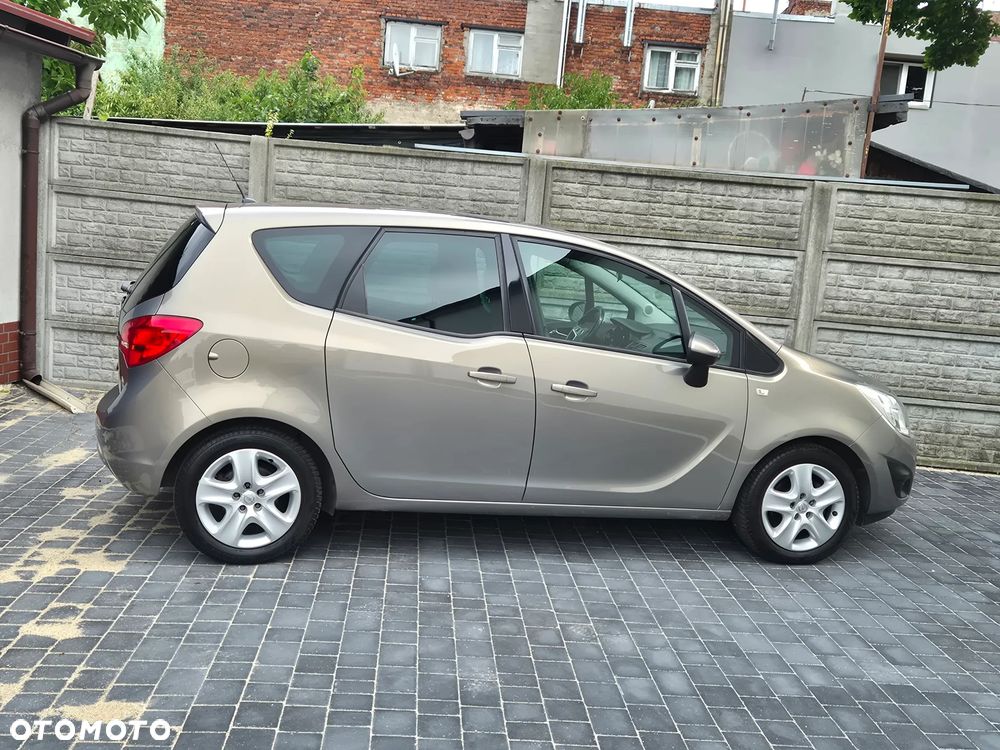 Opel Meriva 1.6 16V Edition - 10