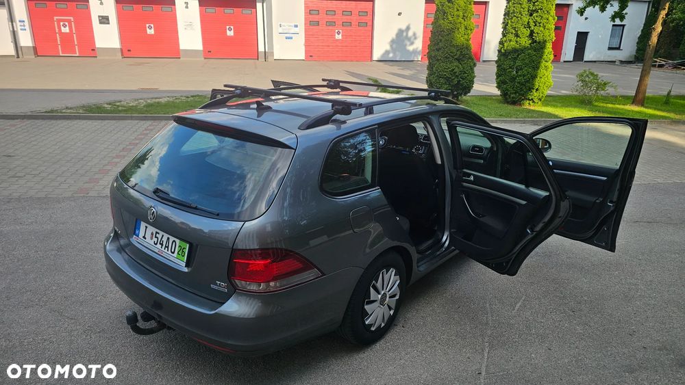 Volkswagen Golf 1.6 TDI Comfortline - 8