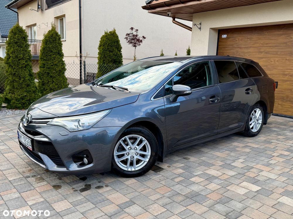Toyota Avensis Touring Sports 1.8 Edition S+ - 1