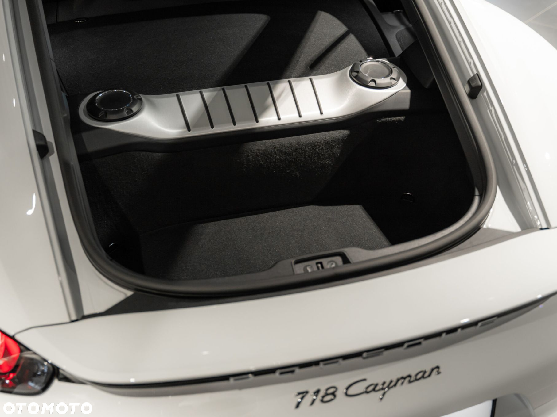 Porsche 718 Cayman GPF PDK - 33