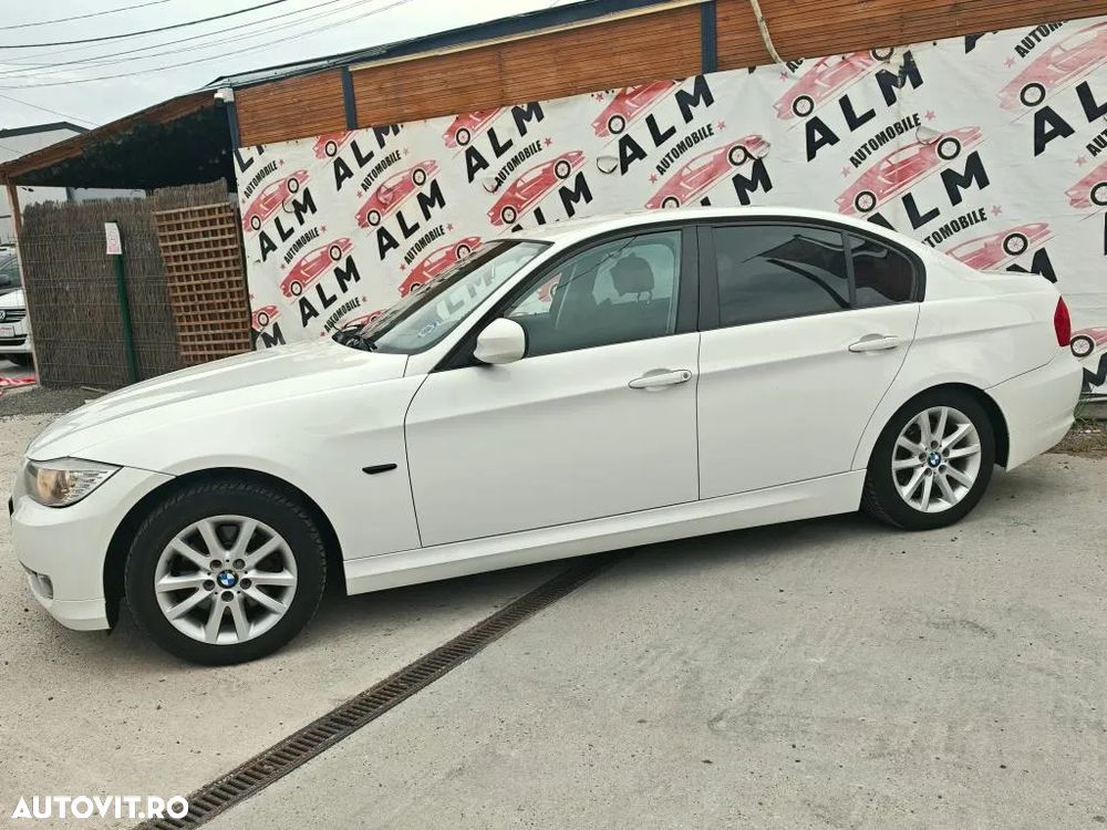 BMW Seria 3 320d DPF - 6