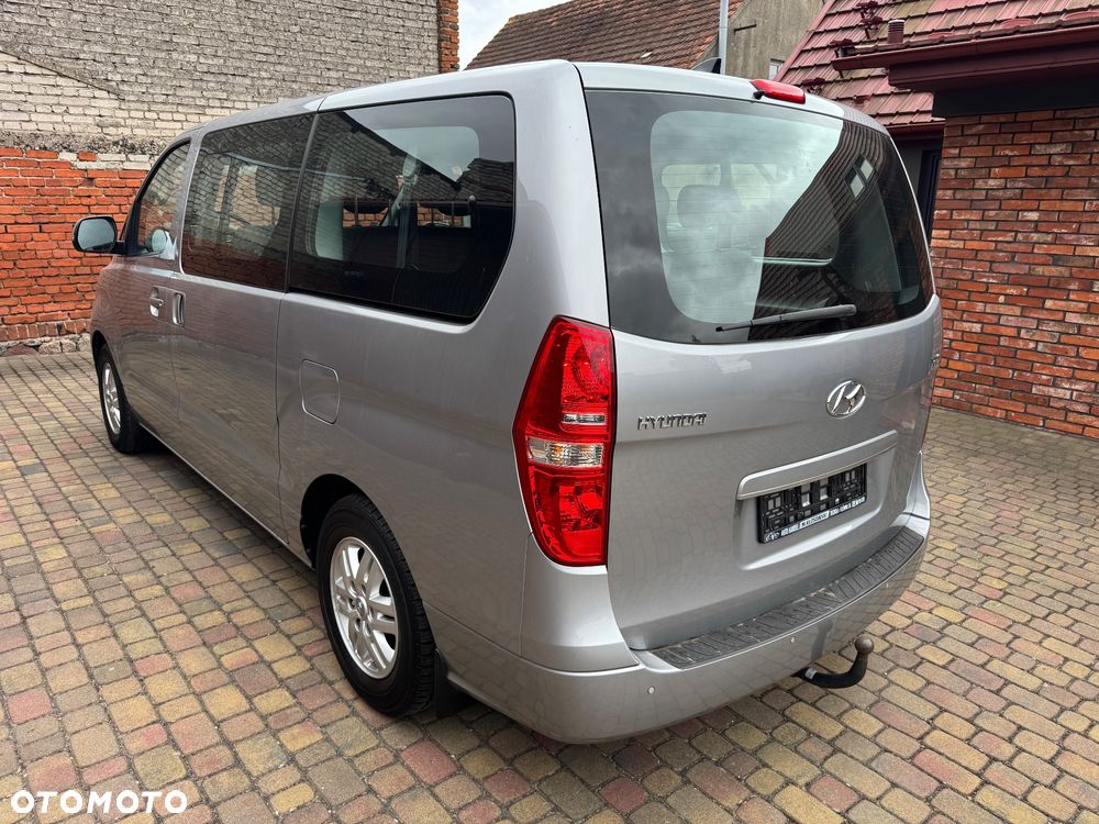 Hyundai H-1 2.5 CRDi Travel Comfort - 5